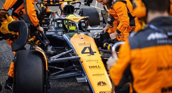 Kiesés és utolsó hely – Ez állt a háttérben a McLarennél