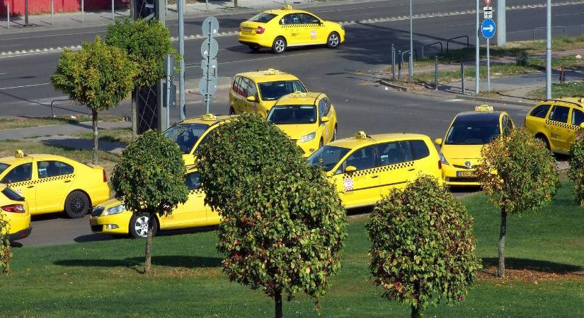 Drágább lett a taxizás Budapesten