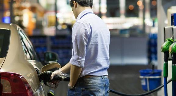 Siessenek a dízelesek, szerdától drágulás jön a kutakon