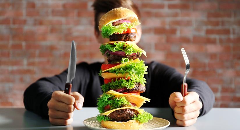 Egyél, amennyit bírsz akció jön a Burger Kingben: ezt a kihívást csak kevesen tudják majd teljesíteni