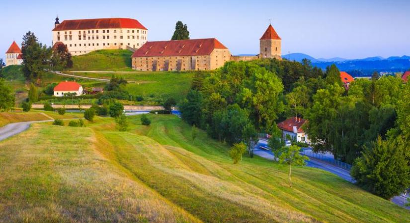 Csodaszép szlovén város, ahova átszállás nélkül elvisz a MÁV: 5 óra alatt már Ptujban is lehetsz