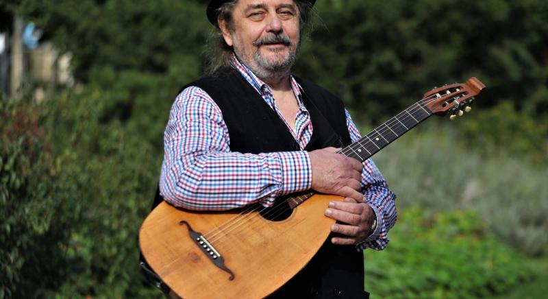 Dinnyés József emlékest