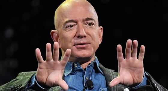 Hamarosan átveheti 177 milliárd forintos vitorlás megajachtját Jeff Bezos