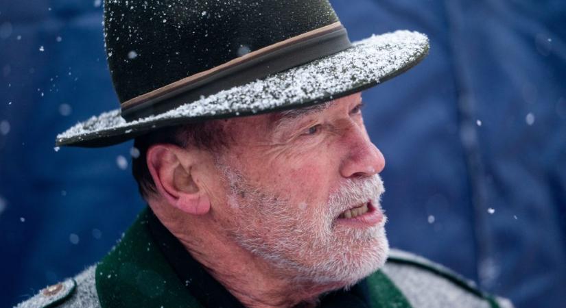 Arnold Schwarzenegger vesztesnek nevezte az antiszemitákat, akik nyomorultul fognak meghalni