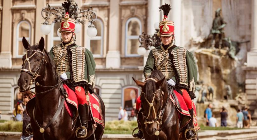 Ingyenes családi programok március 15-én a Budavári Palotanegyedben