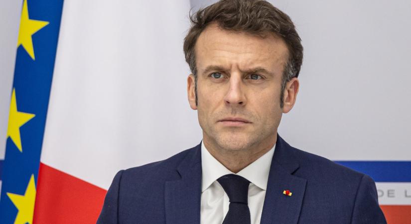 Macron támogatja, hogy az abortuszhoz való jogot beleírják a francia alkotmányba