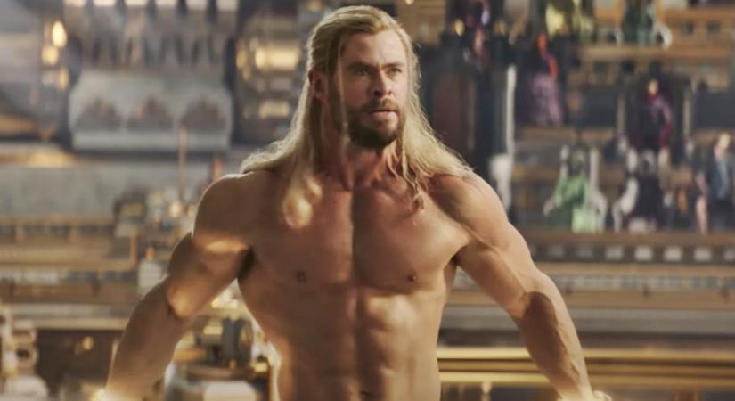 Így gyúrta szénné magát Chris Hemsworth a Thor 4-re (Videó!)