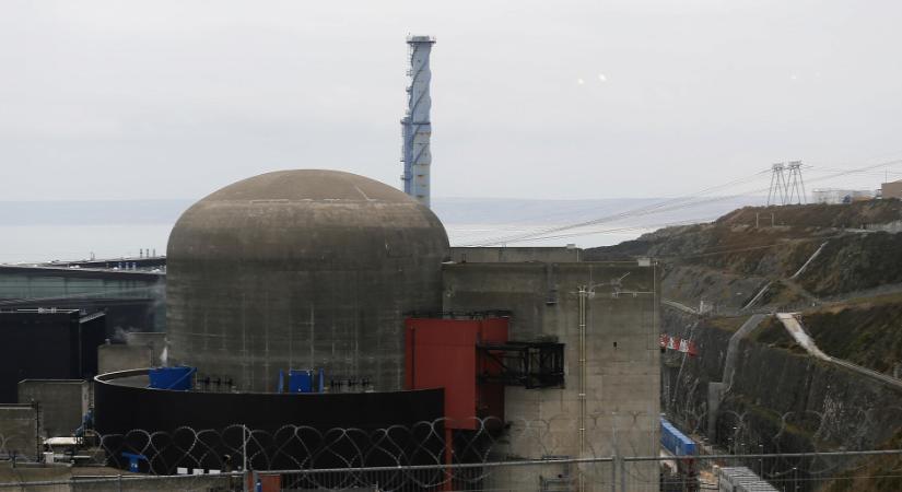 Súlyos gond van a franciák egyik atomerőművével