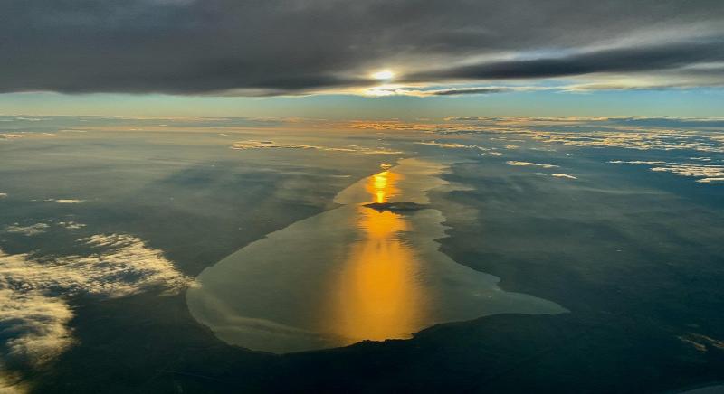 Gyönyörű légifelvételek a Balatonról egy pilótától (travelo.hu)