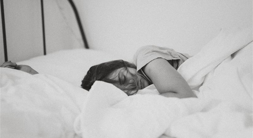 Alváskutatók: kevesebbet és rosszabbul alszunk, mint korábban