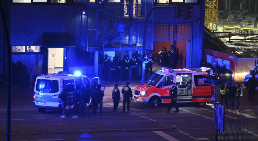 Többen meghaltak egy lövöldözésben Hamburgban