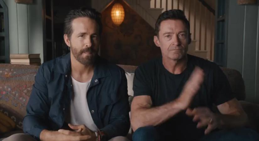 Ryan Reynolds egy cseppet sem hagyományos "gyúrós" fotóval jelezte, hogy Hugh Jackmanhez hasonlóan ő is keményen edz