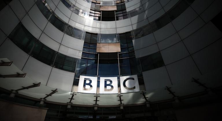 A kritikák miatt nem sugározza a BBC Sir David Attenborough dokumentumfilmjének egyik részét