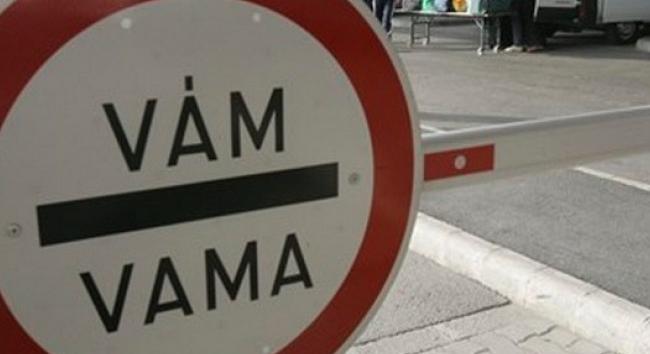 Továbbra is idegtépő a várakozás a határátkelőhelyeken