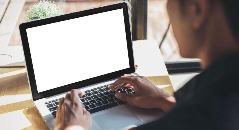 A férfi volt párja munkahelyére küldte el a nőről készült pornóvideót