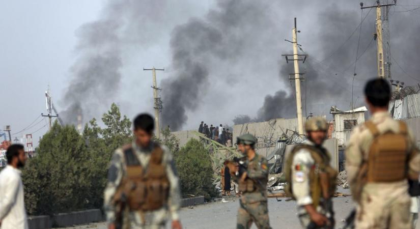 Pokolgép robbant Afganisztánban, egy halott, nyolc sebesült