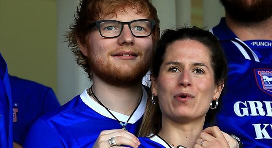 Ed Sheeran feleségénél tumort találtak a második terhessége alatt
