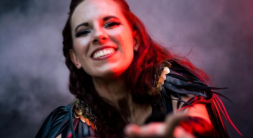 Johanna von der Vögelweide: „Ha rossz kedvem van Disney-dalokat hallgatok”