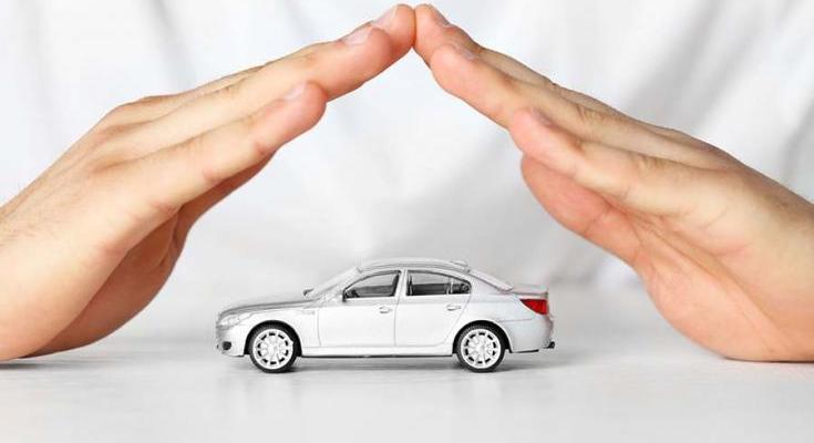 Kedvező változás a hazai autós ügyintézésben – Egyszerűbbé válik a KGFB igazolása