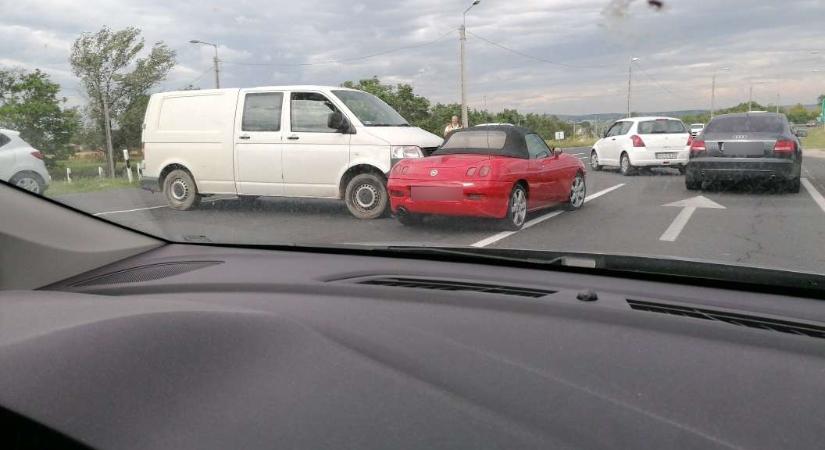 Baleset történt a 7-es főúton, Székesfehérvár térségében
