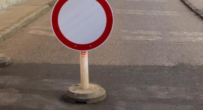 Lezárások: motoros felvonulás szeli át a várost szerdán