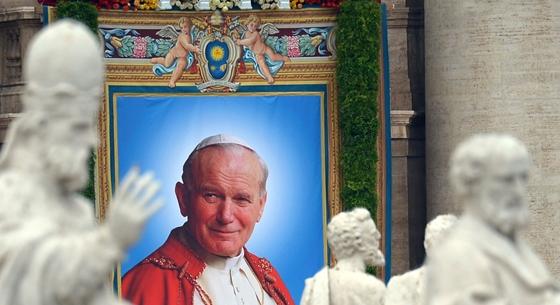 A KDNP visszautasítja, hogy II. János Pál pápa pedofil ügyeket tussolt volna el