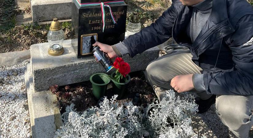 Halálos fenyegetést kapott a Szálasi-emlékhely összefestékezője