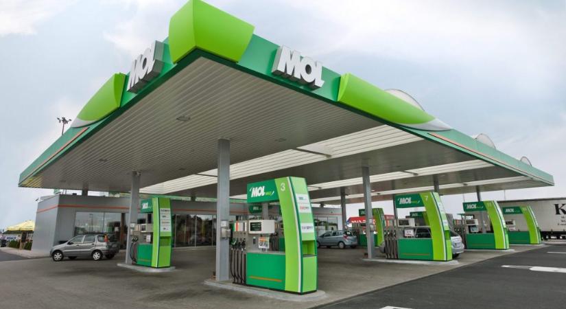 A Mol eladja 39 szlovéniai benzinkútját, hogy aztán megvehessen 120 másikat