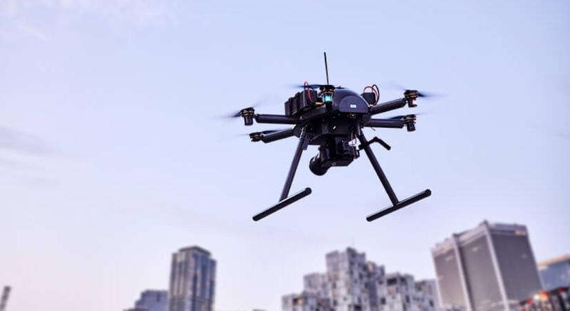 Drónokkal váltanák fel a postásokat Japánban