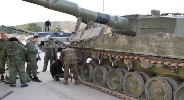 Befejezte a képzést az első ukrán egység a Leopard 2 tankokon