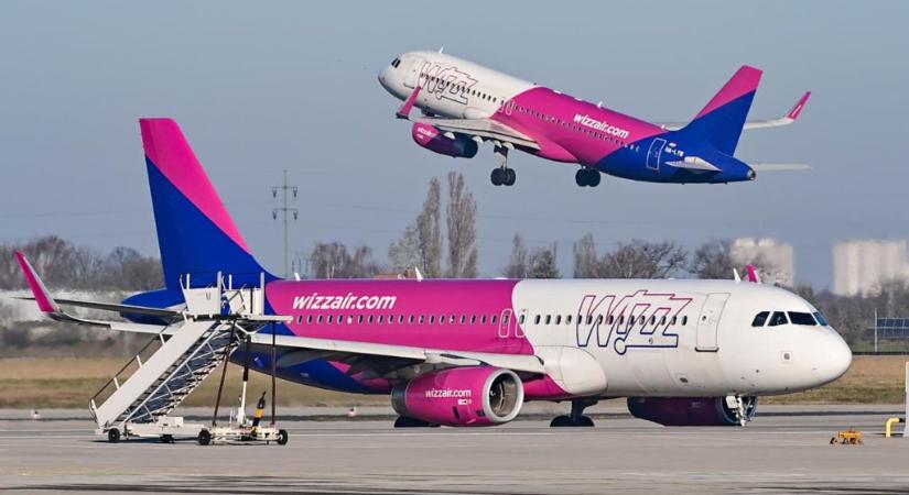 Összeütközött két Wizz Air-gép a kifutón Romániában – videó
