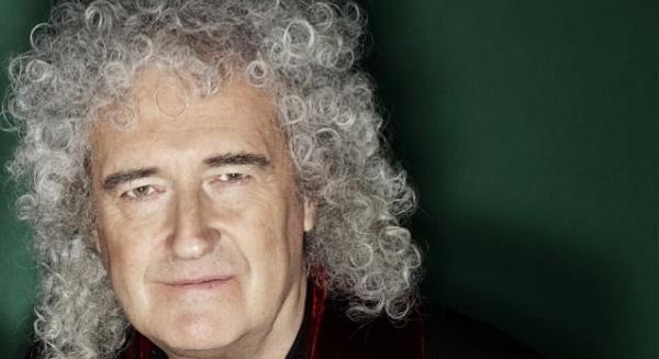 III. Károly király lovaggá ütötte a Queen gitárosát, Brian May-t