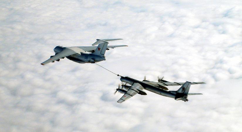 Drámai fordulat: Európai Uniós ország felett elfogtak vadaszgépek egy orosz repülőt