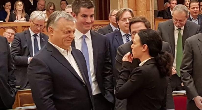 Apáti Bence kiosztja Szabó Tímeát a Patrióta legújabb videójában