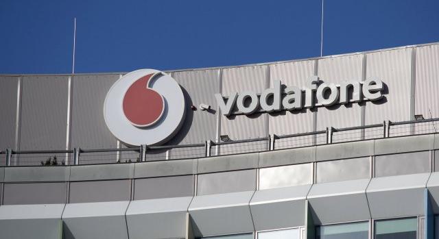 MSZP: Érvénytelen az állam tulajdonszerzése a Vodafone-ban, mert nincs magyar nyelvű szerződés
