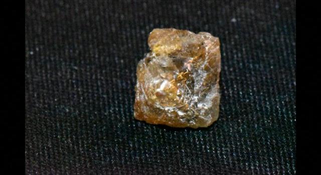 Csúnya gyémántra lelt a turista egy arkansasi parkban, ahol mindenki megtarthatja, amit talál