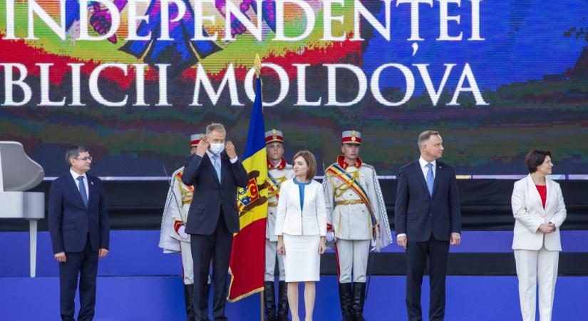 A román lett a hivatalos nyelv Moldovában