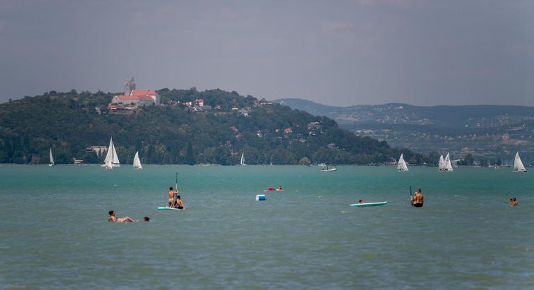 Elképesztő drágulás várható a Balatonon