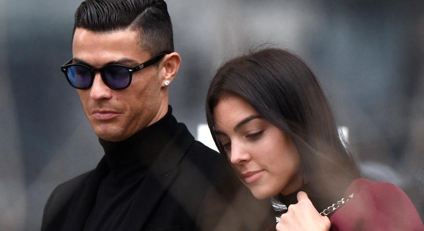 Cristiano Ronaldo barátnője megszólalt kisbabájuk elvesztéséről: "Az élet nehéz. Az élet nem áll meg"