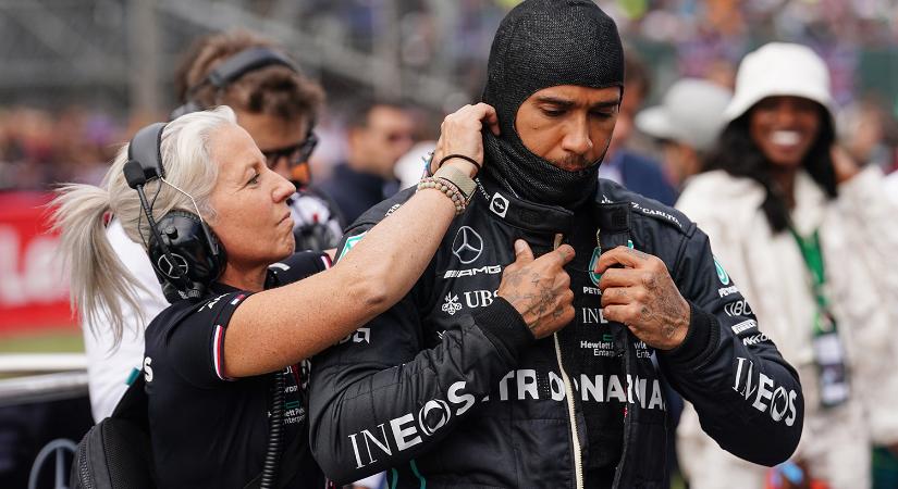 F1: Hamilton kirúgta a legközelebbi bizalmasát