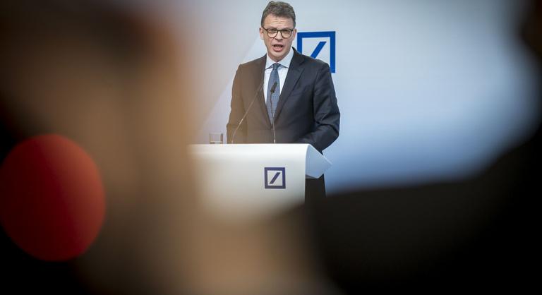 9 millió eurós fizetést kapott 2022-ben a Deutsche Bank vezetője