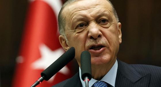 Erdogan: Törökország támogatja Finnország NATO-csatlakozását