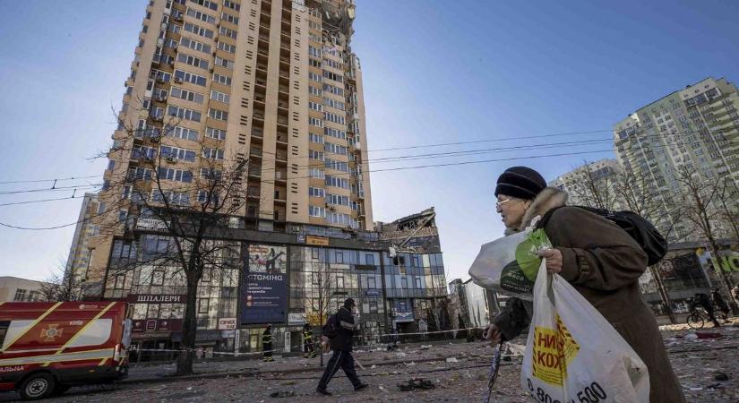 Szelídül a kijárási tilalom Kijevben és környékén