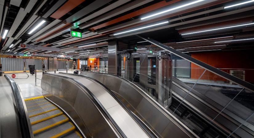 M3-as metró: utolsó simítások a Nyugati pályaudvar állomáson az átadás előtt
