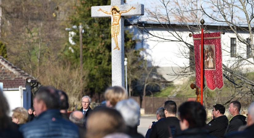 „Tapasztaljuk és tudjuk, a kereszténység a legüldözöttebb vallás”