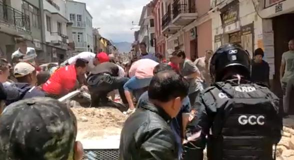Erős, 6,7-es földrengés rázta meg Ecuadort