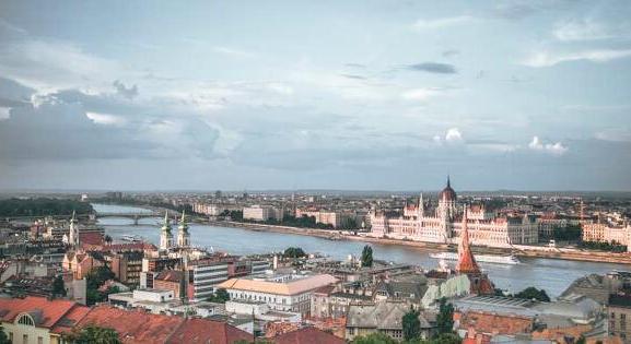 Hogy lesz így saját ingatlanunk? Magyarország éllovas a lakásdrágulásban