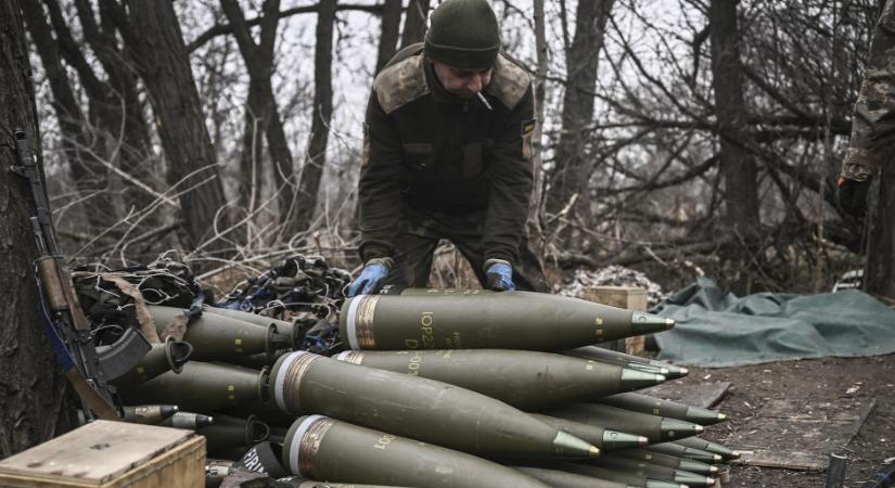 Tovább folytatódnak a véres összecsapások Ukrajnában, Bahmut több mint kétharmada orosz kézen van