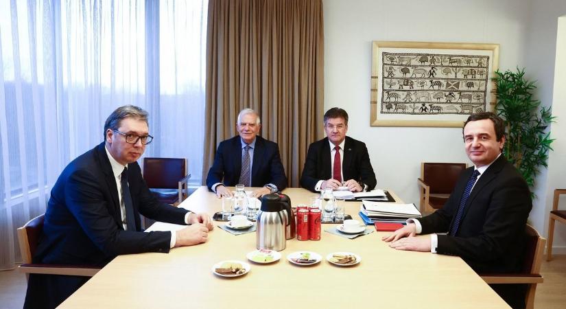 Borrell: megállapodás született a Szerbia és Koszovó közötti kapcsolat rendezésének megvalósításáról