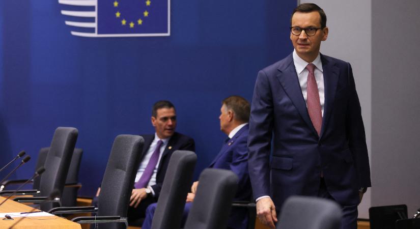 Visszavonja-e a bírósági reformot a lengyel kormány, hogy hozzájusson az uniós pénzekhez?